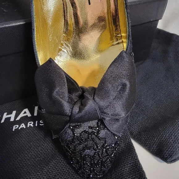 Chanel Black Beaded Evening Heels 6 - Picture 5 of 11